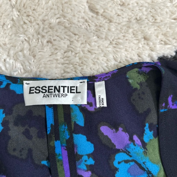 Essential Antwerp wizzie gatherer shirt dress - Picture 3 of 12